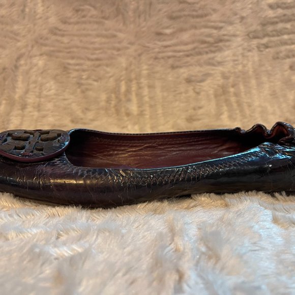 Tory Burch Burgundy Minnie Travel Ballet - Picture 2 of 2